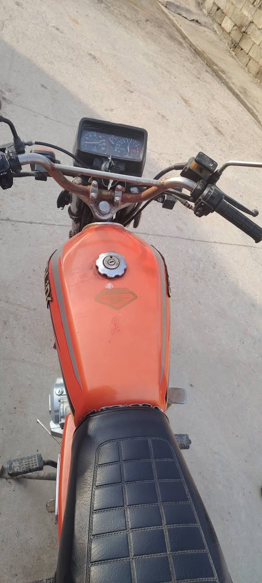 ماطور سافين سونك للبيع ٢٠٢١ بس محرك مفتوح فقط عنوان كركوك ناحية يايجي الاتصال على الرقم ***********
