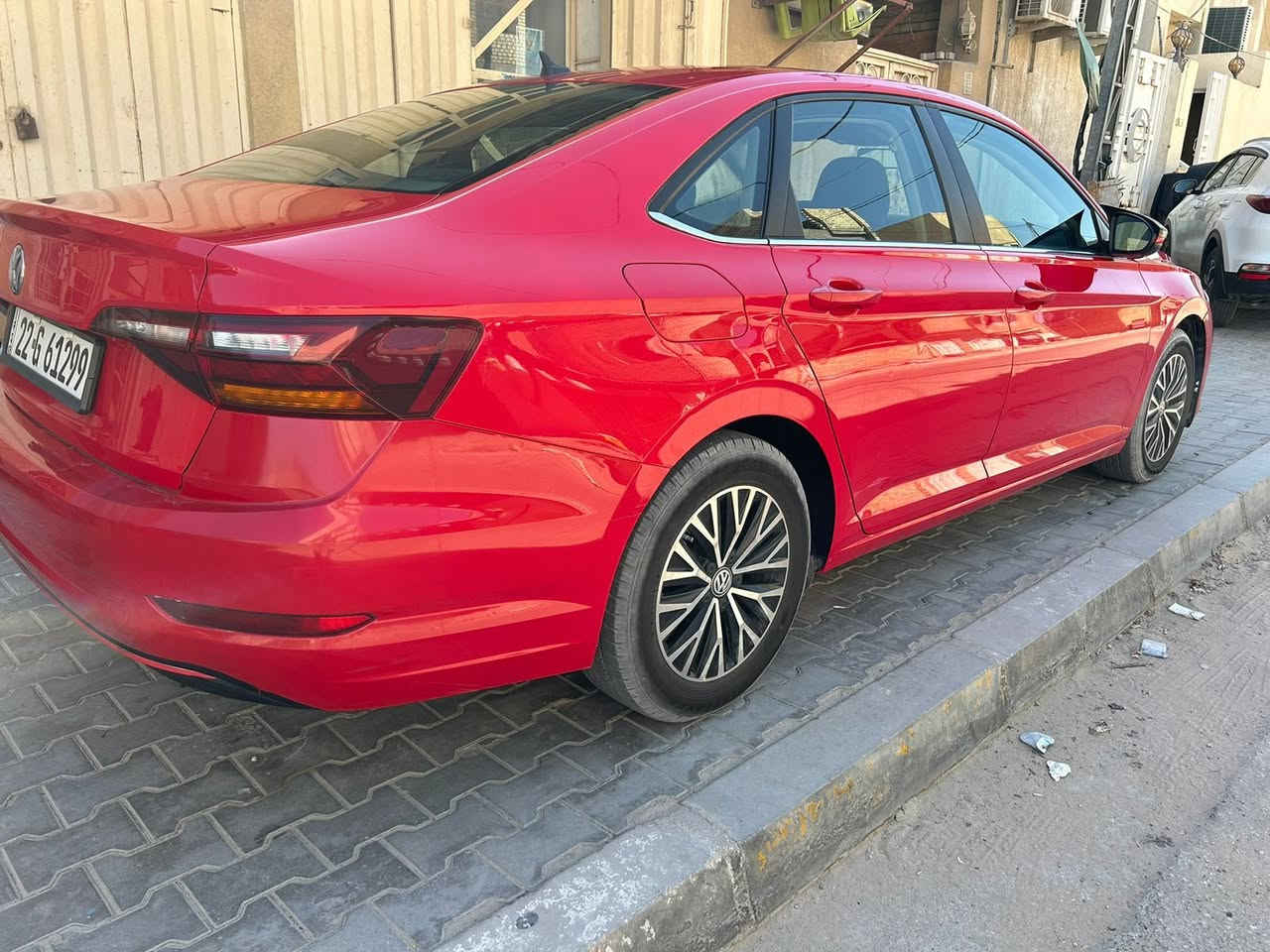 فولكس واجن جيتا 
موديل 2019
مواصفات s
بدون صبغ فقط تبديل الدعامية 
ايرباك سليم عدا البردة الخلفية 
رادارات امامي وخلفي وجانبي 
سيارة جاهزة نظيفة وماتحتاج اي مصرف 
موجودة باربيل 
صور الحادث مرفقة ضمن الصور
السعر 135 وبي مجال 

***********
