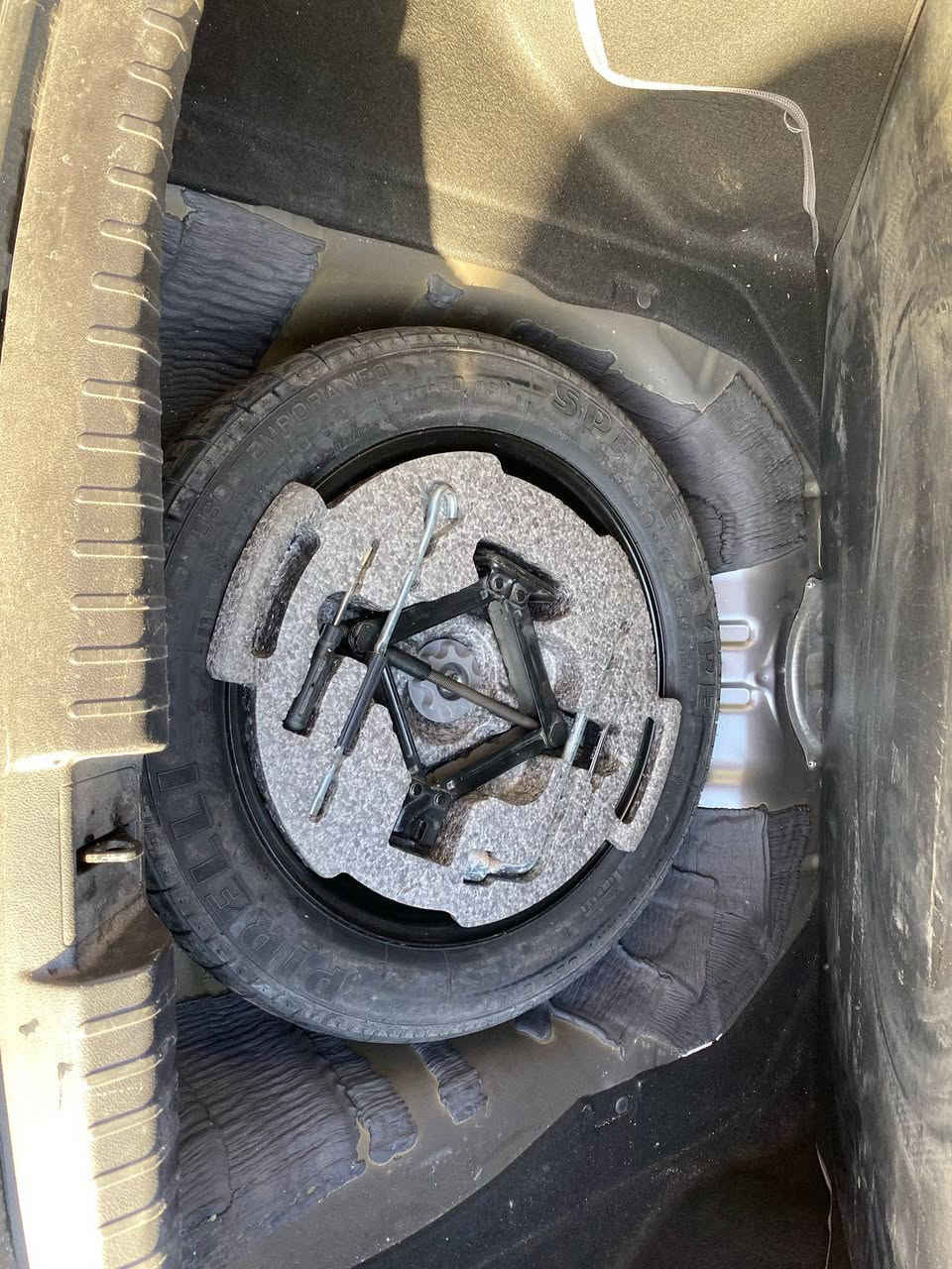 🚗 للبيع – Acura 2017
🔹 الموديل: 2017
🔹 الممشى: 68,500 كم (قابل للزيادة)
🔹 اللون: رمادي
🔹 الحالة: جيدة جداً
السيارة وارد، الضرر كان غرق ثلج بنسبة بسيطة جداً وتمت المعالجة.
المحرك والجير بحالة ممتازة، السيارة جاهزة للاستخدام اليومي ومريحة جداً بالسياقة.
💰 السعر: 12,900 دولار
✔️ السعر بيه مجال بسيط للجادين فقط
📍 الموقع: بغداد – شارع فلسطين
📞 ***********
