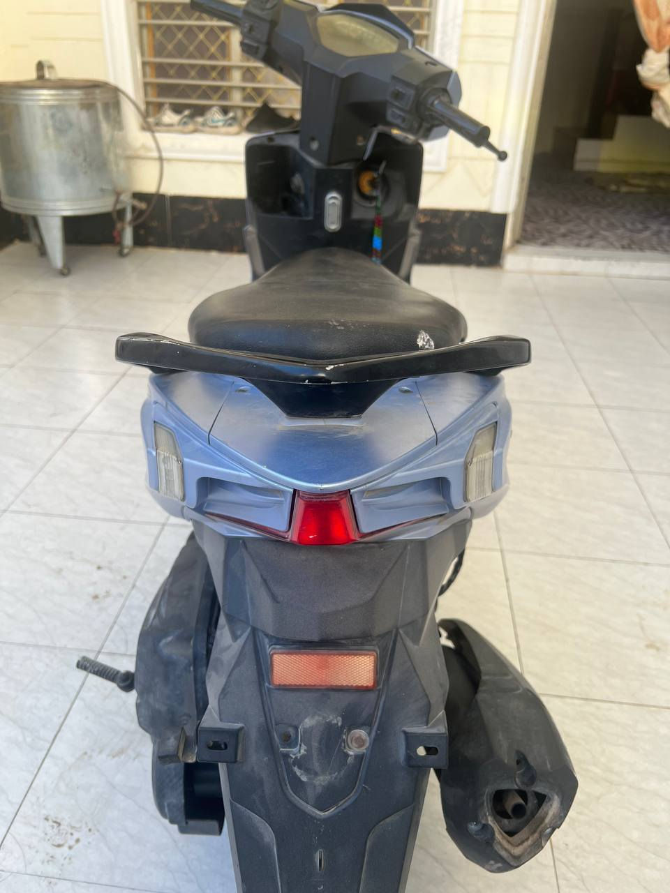 دراجه نضيفه جدا فول مواصفات نكره سلف تشتغل مابيه صوت بل محرك سعره 350 وبيه مجال بسيط الشراي وهذه رقمي *********** وبي واتساب
