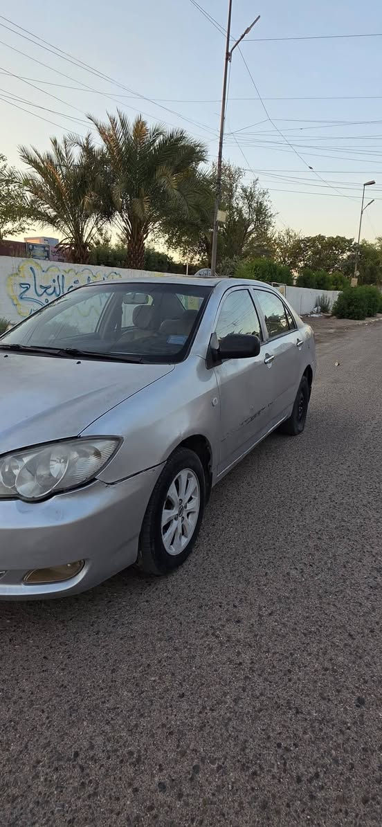 السلام عليكم BYD 2013 f3  فول مواصفات كير محرك مكفول صدر ممتاز
كهربائياتها كامله 
تخم تاير جديد 
باتري جديد 
رقم انكليزي جديد وهزه جديده
سيارة بلاديه بدن صبغ بيها بس الذيل الخلفي 
بيها جراد بسيط 
مكانها شارع فلسطين 
سعرها 38 
الرقم ***********

