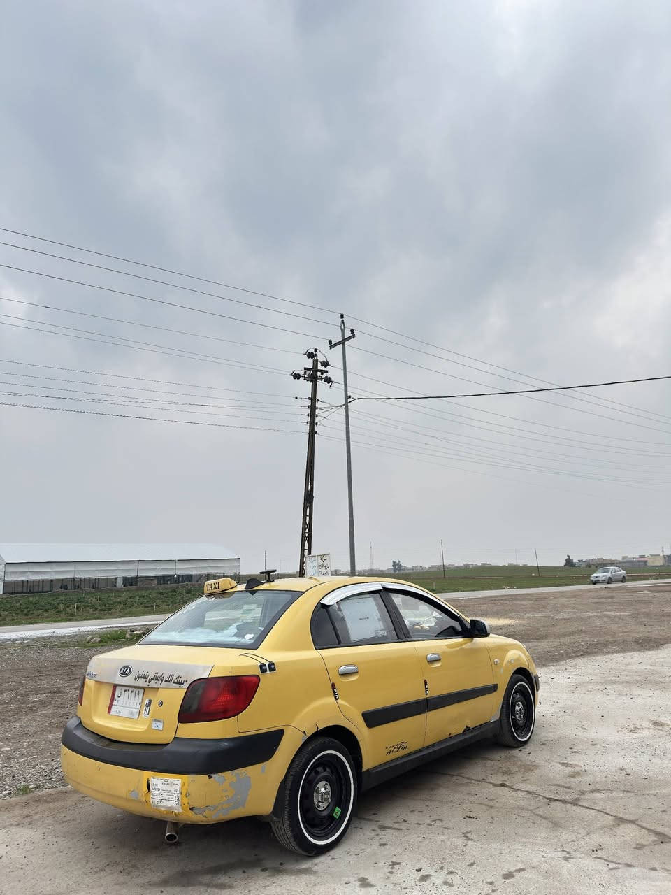 كيا برايد 2007رقم بغداد مشروع وطني تحويل ثاني يوم السياره كشرها نظيف بس بيها شويه خيسان طخم تايرات جديد مكفوله من الضربه السعر85 وبيها مجال العنون موصل شلالات للاستفسار:***********
