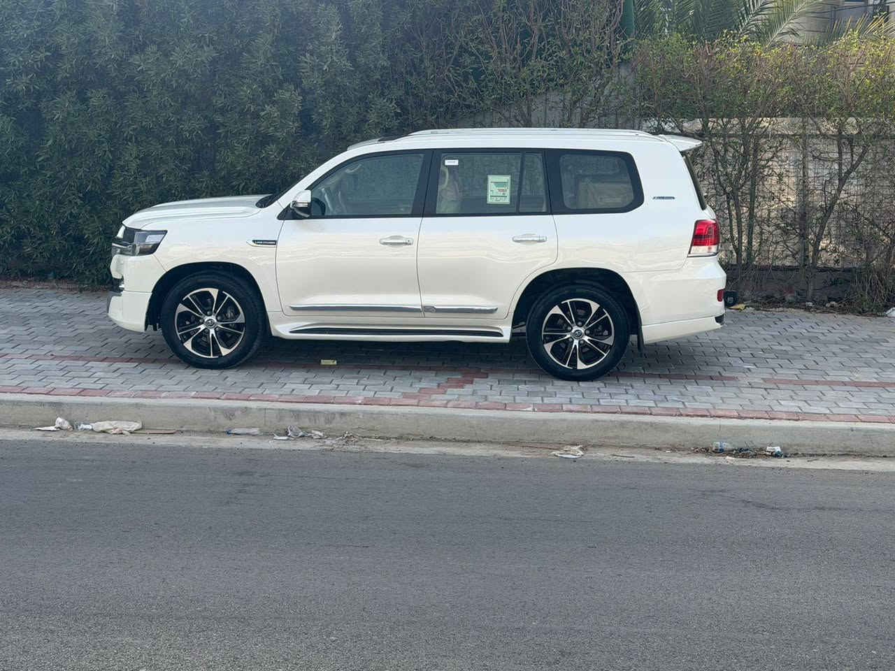 التفاصيل داخل الصوره شرط النظافة
