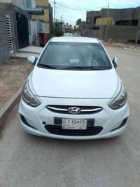 اكسنت موديل2016 محرك 1600 امريكي داخلها نضيف السعر (105)وبيها مجال0782...