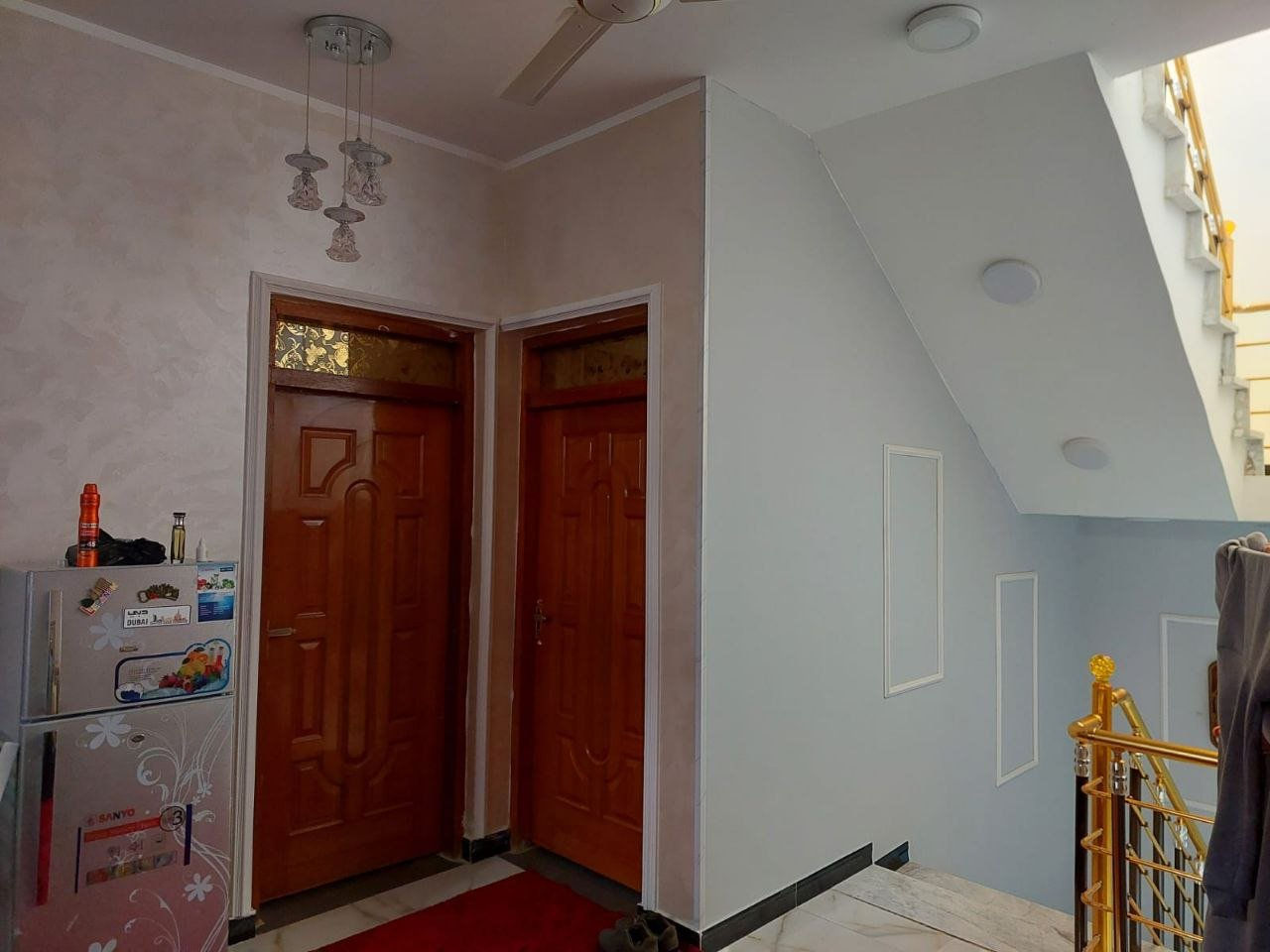 بيت للبيع

المساحه - 150م

العنوان - الثوره قرب المفوضيه 
تفاصيل البناء  -طابقين مسلح  حديث 
ط1 - غرفه+صاله+استقبال+مطبخ+صحيات
ط2 - غرف عدد3+صاله+صحيات 

للمزيد من المعلومات يمكنكم التواصل معنا 
على صفحة الفيس بوك ( المثنى للعقار) 
او الاتصال على الرقم التالي 
ابو سيف  ***********
*********** 
للمزيد من العروض الدخول على الرابط
https://web.facebook.com/groups/353423759199621
او قناتنا على اليوتيوب
https://youtu.be/wNJnyaBvaoU ناصرية, ذي قار
