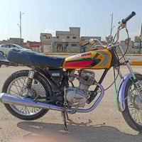 للبيع شرط من كلشي مكينة لاصرف ولانفخ دبلات شغالة سعر 250 رقمي 07747645...