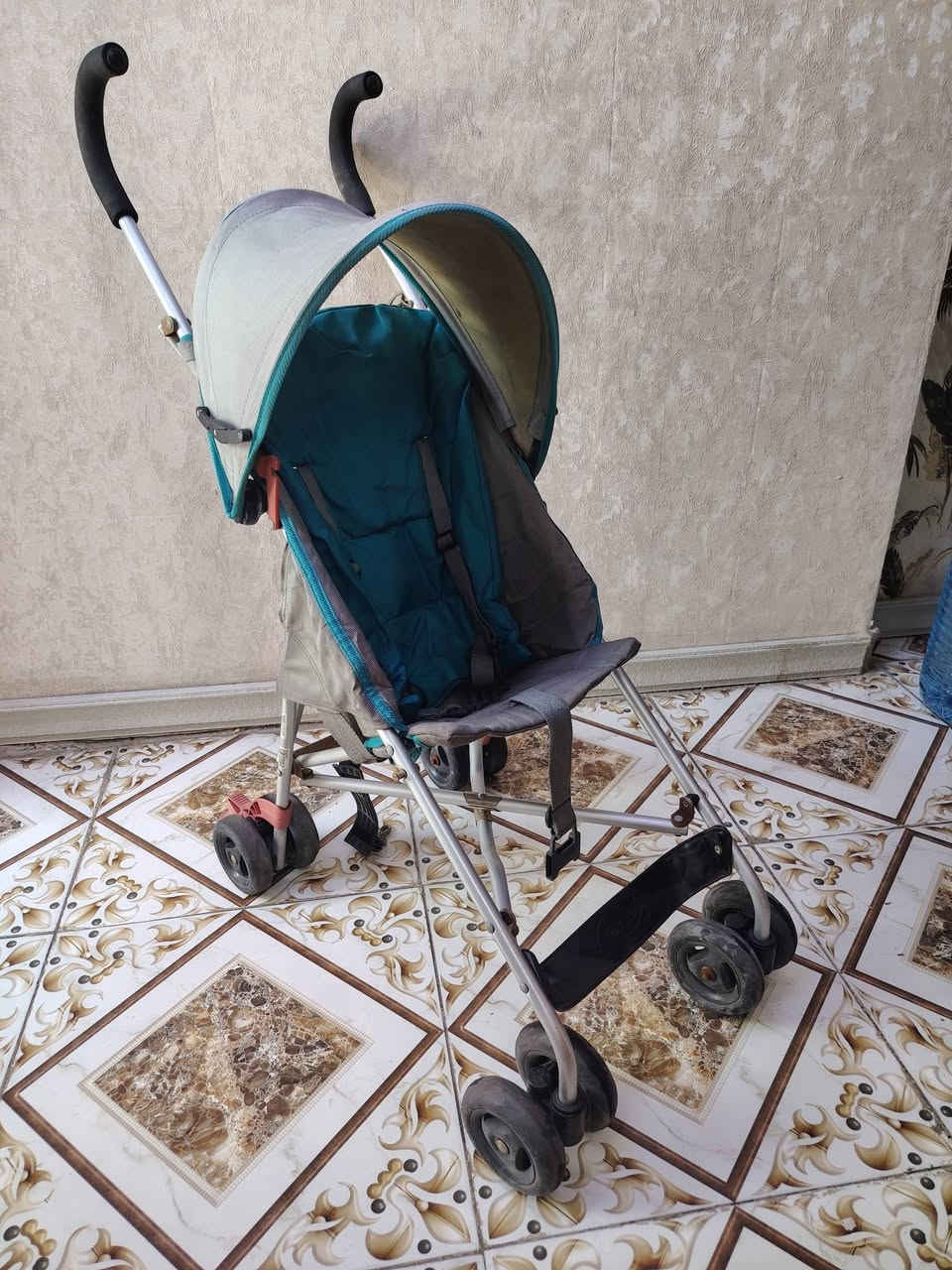 عرض خاص ولفتره محدوده بمناسبة قدوم شهر محرم القطعه ب 35 الف  العوجيه الصغيره ب 20 الف دينار


**إذا كنت صاحب هذا الإعلان وتريد حذفه لأي سبب، رجاءا أرسل رسالة إلى الدعم الفني**