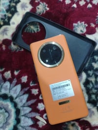 هونر اكس 9c فيف جي ذكره 256 رام 12 جهاز مستخدم  شهرين بس نتصل 07507131...