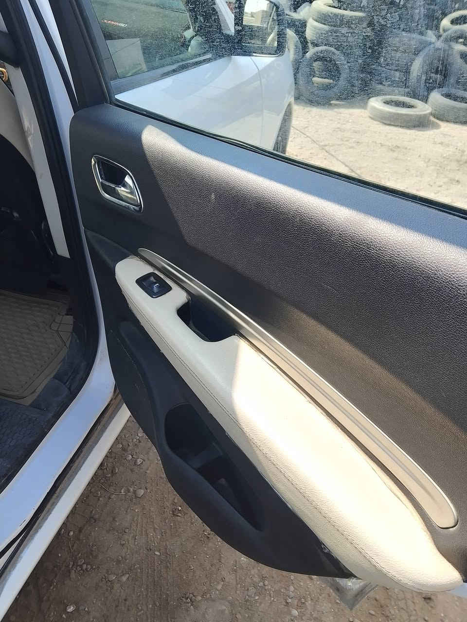 دورنكو  مديل2015 أصل رقم السيارة بصره بسمي تحويل ثاني يوم بيه ضربه جملغق وبنيد أمريكا فقط سياره فول ما عده الفتحه جنطه كهربايه سياره جاهزه رقم ***********+***********
