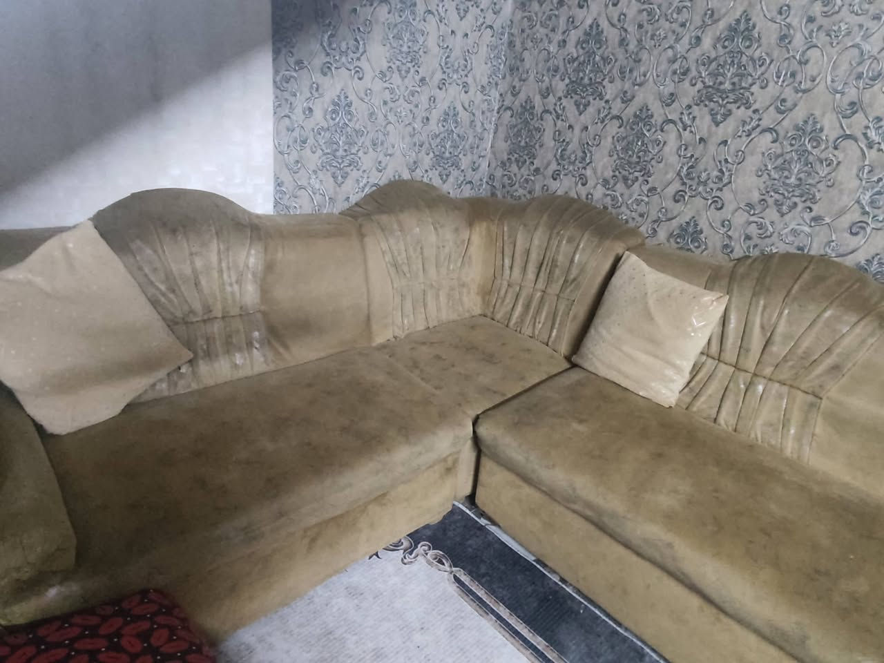 ديوان مستعمل للبيع المكان في زيونة السعر450   الف دينار مابي اي عيب


**إذا كنت صاحب هذا الإعلان وتريد حذفه لأي سبب، رجاءا أرسل رسالة إلى الدعم الفني**