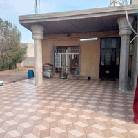 بيت للبيع مساحه 660 متر/ البنا 3غرف + مطبخ ستيج وصاله  واستقبال للاستف...