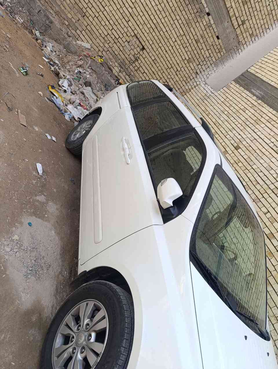 سلام عليكم بسبب وعود الكاذبة تم عادة المنشور   (كية كرنفال أو سيدونة. 2014. سيارة رقم اربيل دولي بسمي سيارة كير محرك مكفولات محرك 3500 دوش   سيارة موصفات  حساس خلفي فتحت سقف تحكمات شاشة مثبت سرعه سيارة بيها طخة من الخلف صبغ جاملغين وتبديل قبق جنطة بدون تكم   والبنيد مفتوح الغود شواصي كفالة  سعر 155 وبيها مجال  الي مو شراي لا ينتصل ولا يعلق شوف سعر هواي عليك عبر المنشور وربي يرزق الجميع أن شاء الله ستفسار على هاذة رقم ***********
