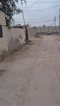 ٣٠٠م • سطح مصبوب • كراج