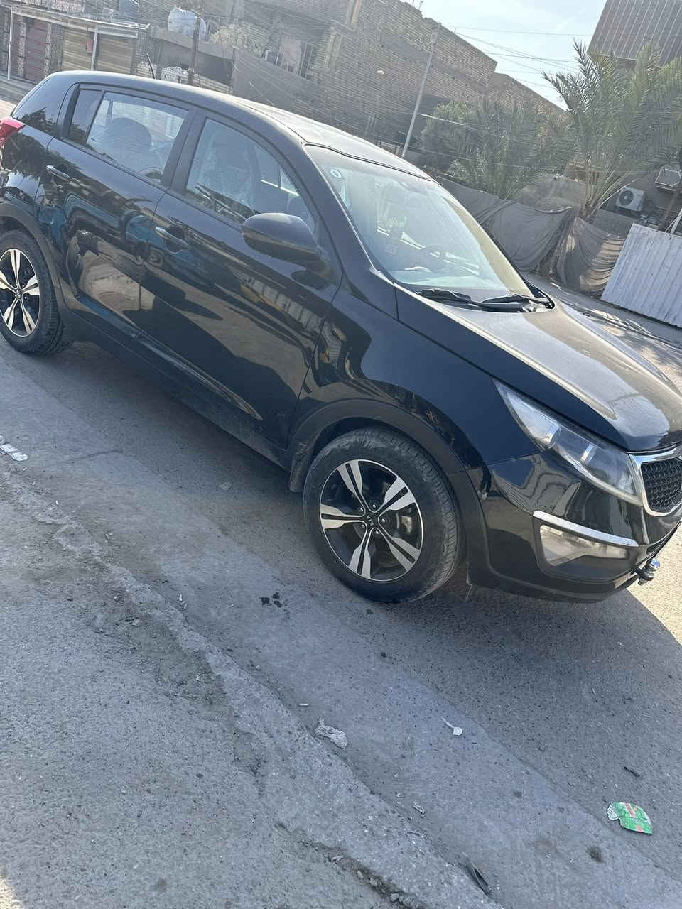 كيا سبورتج
موديل 2016
لون اسود 
رقم بغداد بسمي 
شاشه كأمره 
محرك 2400 
تبريد تحكم 
حادثه موجود بصور 
مكاني بغداد  سعر 149 ورقه 
 ***********
