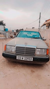 مارسدس دب للبيع موديل 89 سيارة نظيفة ومال جني تخم تاير صدر تبريد لك بل...