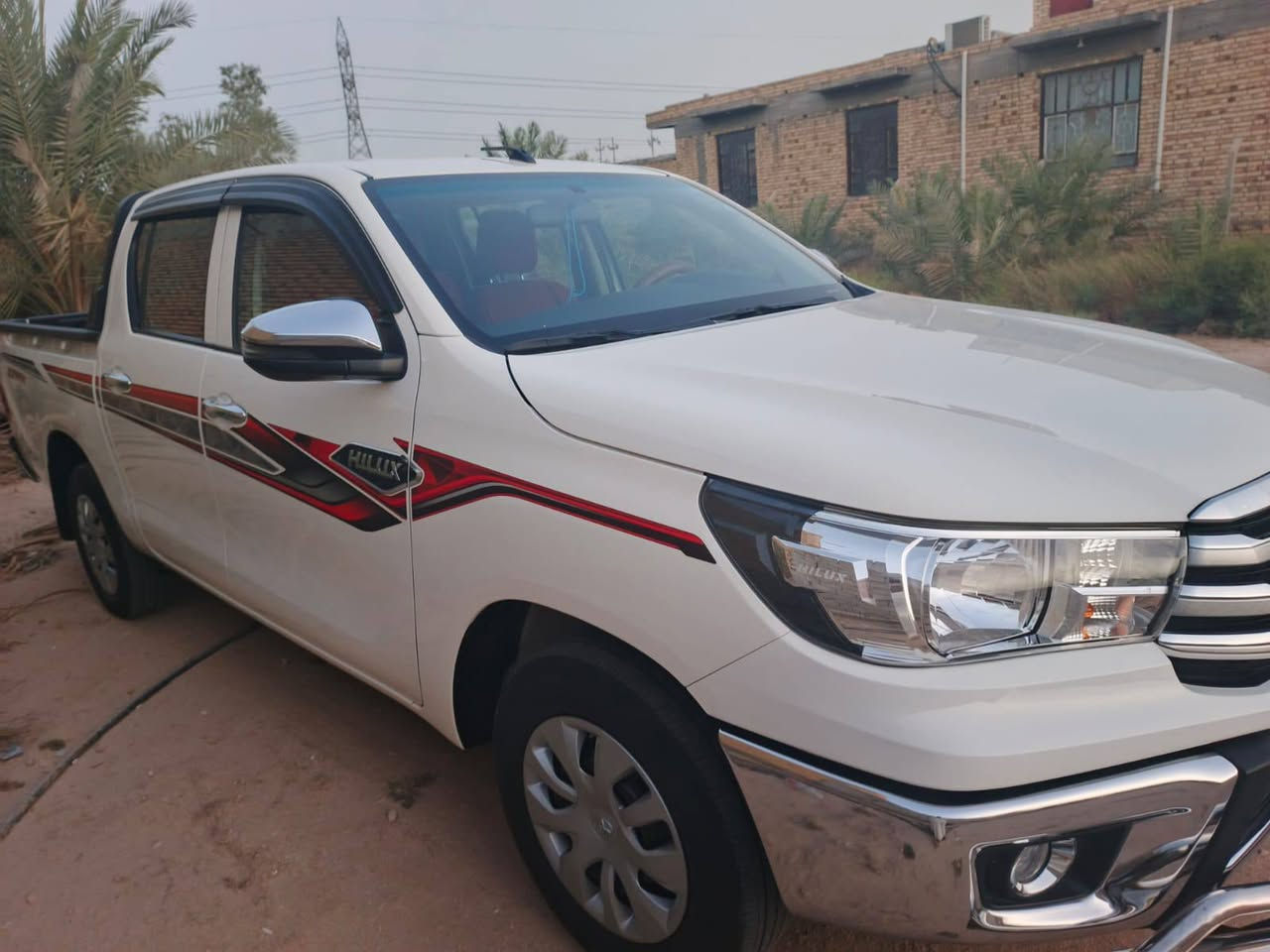 للبيع بيكم تيوتا هايلوكس موديل 2023 كير ماشيه 15الف مكفولة كفالة عامة مكلف بنشر اتصل على صاحب السيارة
***********
