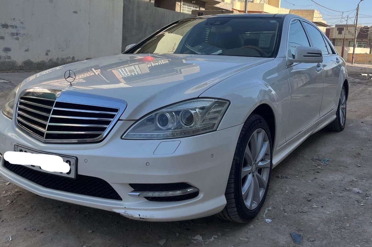 مارسيدس حجم S 350 موديل 2011
وارد خليجي مكفوله كفاله عامه
رقم اربيل مميز بأسمي وكاله و تحويل ومباشر 

عداد المسافه 200 الف 
المواصفات 1/1 معروفه فول تجي 
محرك V6
سلايت 
كشنات جلد وكهرباء
كشنات خلفية كهرباء
كل الكشنات تدفئة تبريد
كل التجاوي كهرباء
بلوتوث 
تلفون
5ابواب شفط
5 بردات
حساس امامي خلفي
لايت وبك لايت لد
لايتات داينمك
جكات 
3 قطع تبريد  امامي خلفي وتكم
كير مكينه صدر تايرات تبريد كلة 100‎%‎ سياره جاهزه 
وبعد بيها مواصفات 
مكان بابل حله
السعر ٢٣٥ بيع مستعجل


**إذا كنت صاحب هذا الإعلان وتريد حذفه لأي سبب، رجاءا أرسل رسالة إلى الدعم الفني**