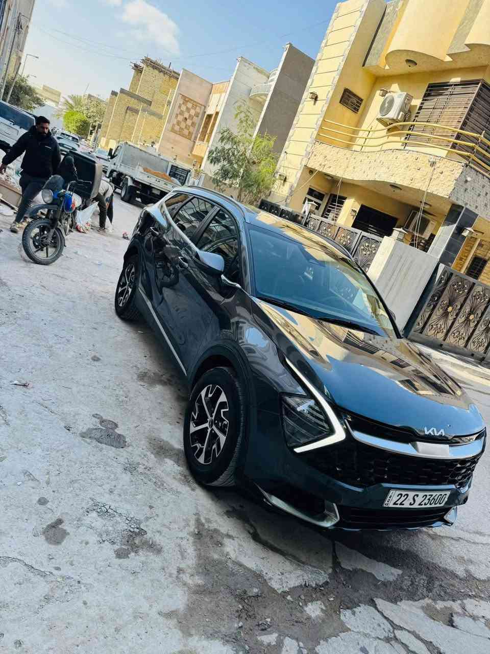 السلام عليكم
كيا سبورتج لون رصاصي 

وارد امريكي موديل 2025رقم اربيل

سياره كلين كفاله شواصي الغود 

ايرباك كله سليم

سياره اخت الزيرو ماشيه3000مايل

المواصفات

بصمة
تشغيل عن بعد
هاند بريك بصمة
نظام ترحيب
شحن وايرليس
رادارات
كشنات جلد 
حساسات وكاميرا
محرك 2500
كشن السائق كهرباء 
تدفئة كشنات
تحديد مسار
تبريد قطعتين
مانع انزلاق
نزول منحدرات
نظام abs
نظام فحص ضغط الاطارات 
وضعيات قيادة
فول تحكم ستيرن
لد امامي خلفي
نقاط عمياء
ويل كب كروم
اوتو هولد 
اوتو ستوب
داخل جلد اسود  

السعر 217$

مكاني بغداد زيونه

رقم الهاتف***********
