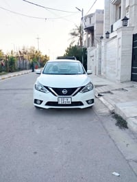 نيسان سنترا 2025 للبيع عداد 10 آلاف كيلوا متر ،حادثها بجم وجاملغ وبيها...