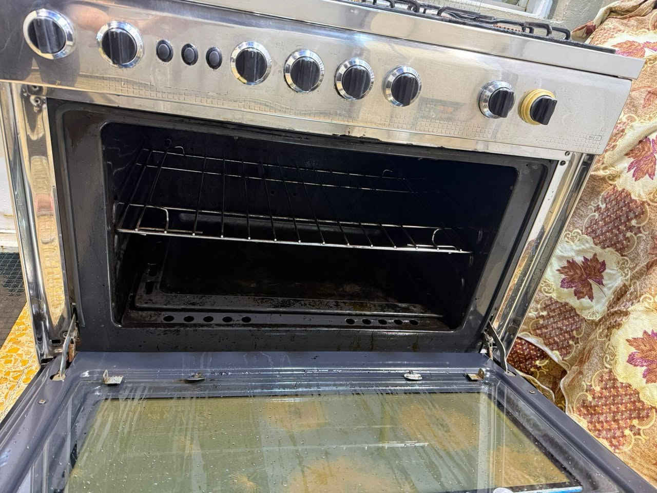 طباخ فريش مصري درجة اولى نضيف عالفحص 250 الف وبي مجال


**إذا كنت صاحب هذا الإعلان وتريد حذفه لأي سبب، رجاءا أرسل رسالة إلى الدعم الفني**