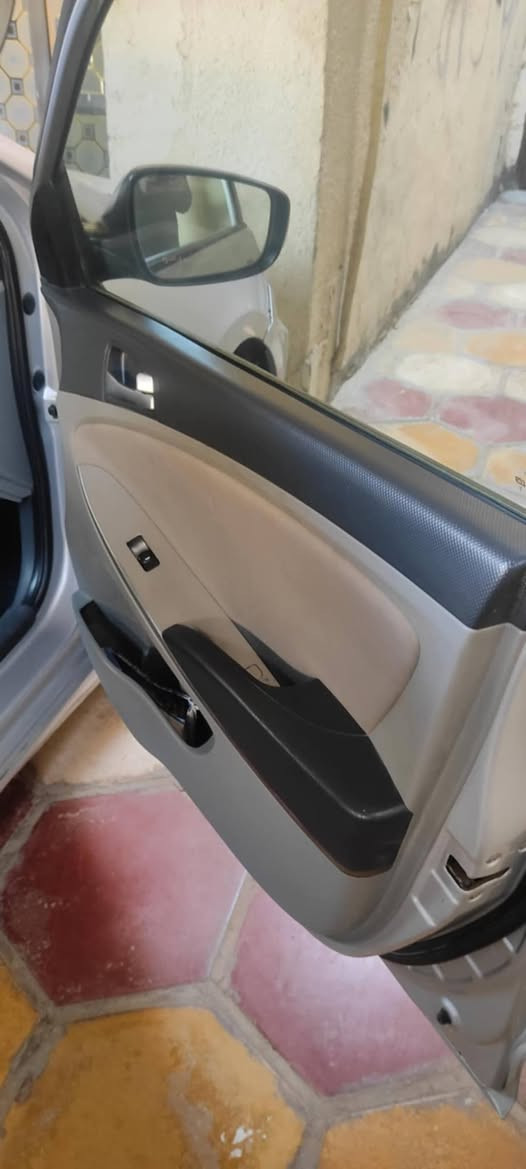 سلام عليكم اكسنت موديل ١٧ بدون كص مكينه ١٦٠٠ بيه صبغ الجاملغ الخلفي مكان نجف السعر ٥٥   ***********
