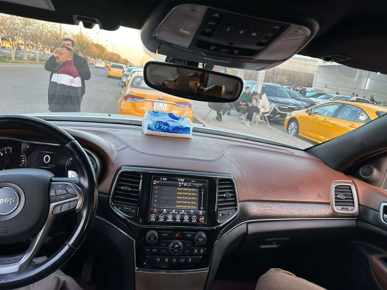 جيب لاريدو اوفر لان موديل 2020
مصبوغ عام مبدل قمارة 
فول مواصفات جكات 
سستم سماعت 
تخم تاير جديد
ب اسمي تحويل مباشر 
رقم بغداد 
عنواني بغداد 
السعر 179
لاتصال ***********
