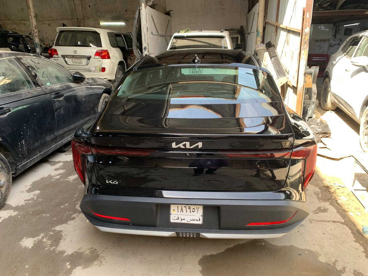 السلام عليكم
كيا كي فور 2025  LX
نص مواصفات 
ماشيه 7 الف
دخول جديد السياره بأسمي
حادثها تبديل قطعتين جاملغ اليمنه والبنيد خشم الشاصي مصلح موجوده بغداد الشالجيه
سعرها 145 ورقه بيها مجال بسيط 
للاستفسار الاتصال 
***********
