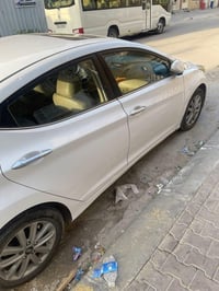 النترا ٢٠١٦ خليجي بيها جاملغ وبنيد وباب نصة كير محرك كفالة محرك ١٨٠٠ د...