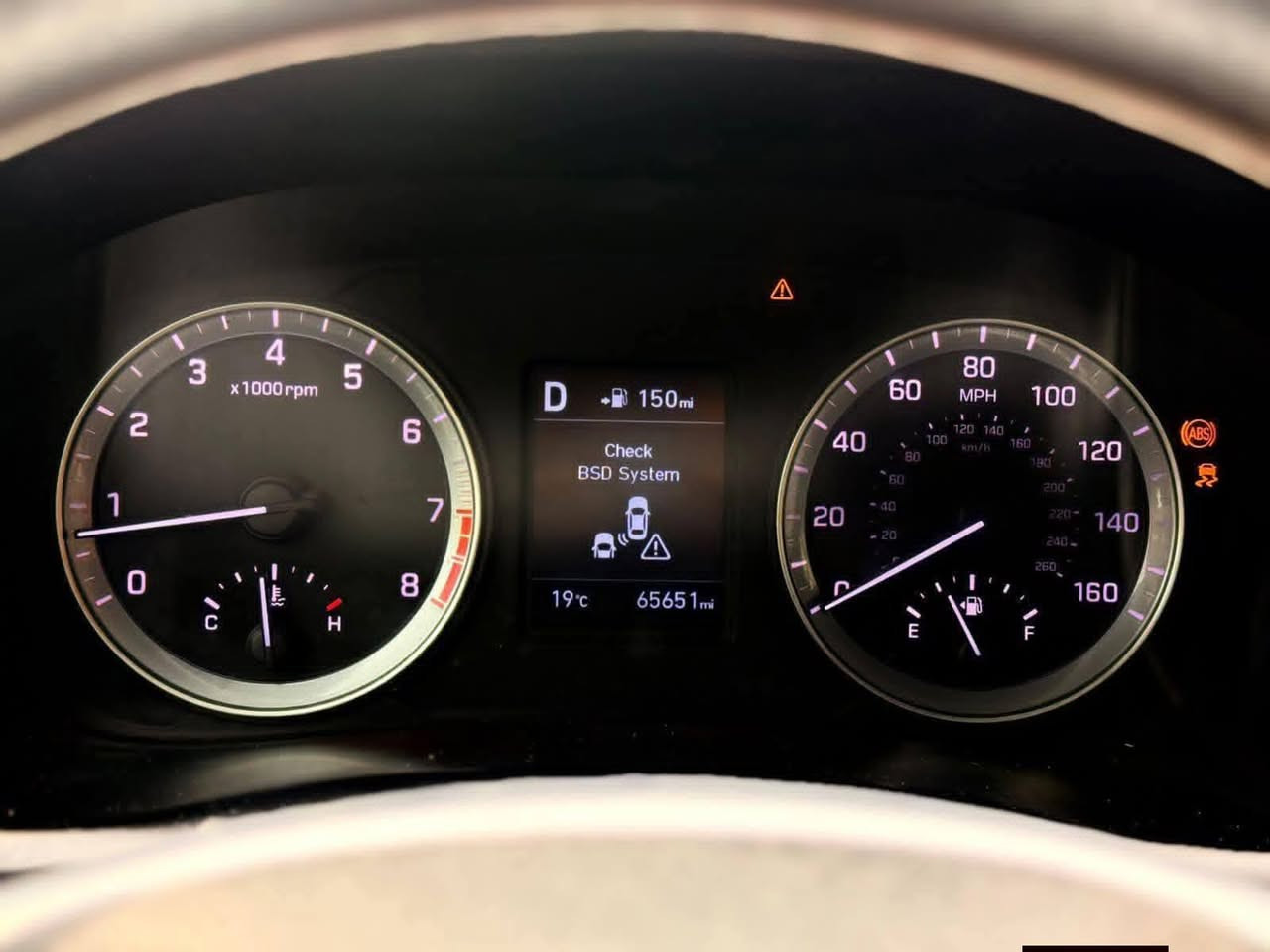 بدون مقدمه نضام كمبياله بدون كفيل شراي تواصل وياي خاص حته لي مراسل وممجاوبي يرجع يراسل لان لود مو طبيعي 

 سوناتا موديل 19 وارد امريكي 
فقط دعاميه تخريب 
بنسبه للفابيون فقط جماليه سياره مكفوله من كلشي
سياره كفاله عامه 
سياره فول 
سياره جديده ومماشيه قليل
بسعر 180 بشهر 3


**إذا كنت صاحب هذا الإعلان وتريد حذفه لأي سبب، رجاءا أرسل رسالة إلى الدعم الفني**