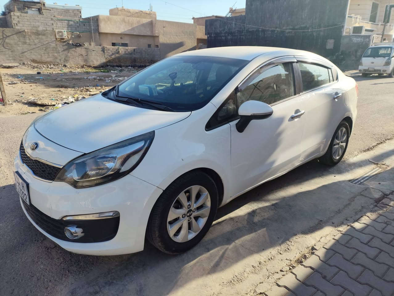 سلام عليكم
كيه ريو ٢٠١٦
خليجي رقم بغداد اي حادث ما بيه مواصفات عده فتحه 
السعر ١٠٦وبيه مجال شي بسيط مكان بغداد 
رقم هاتف ***********
