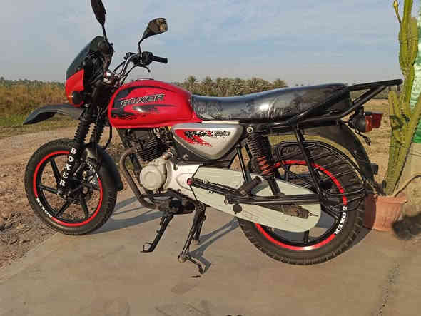 يا الله سلام عليكم بوكسر للبيع موديل 21 بدون بدون اقره المنشور وتصل متفيدك لا تخابر او تشلع كلبي رحمه الوالديكم 
*********** اتصل او بل خدمة معروضه 750 او بيه مجال حك الجيه واسط الصويره
