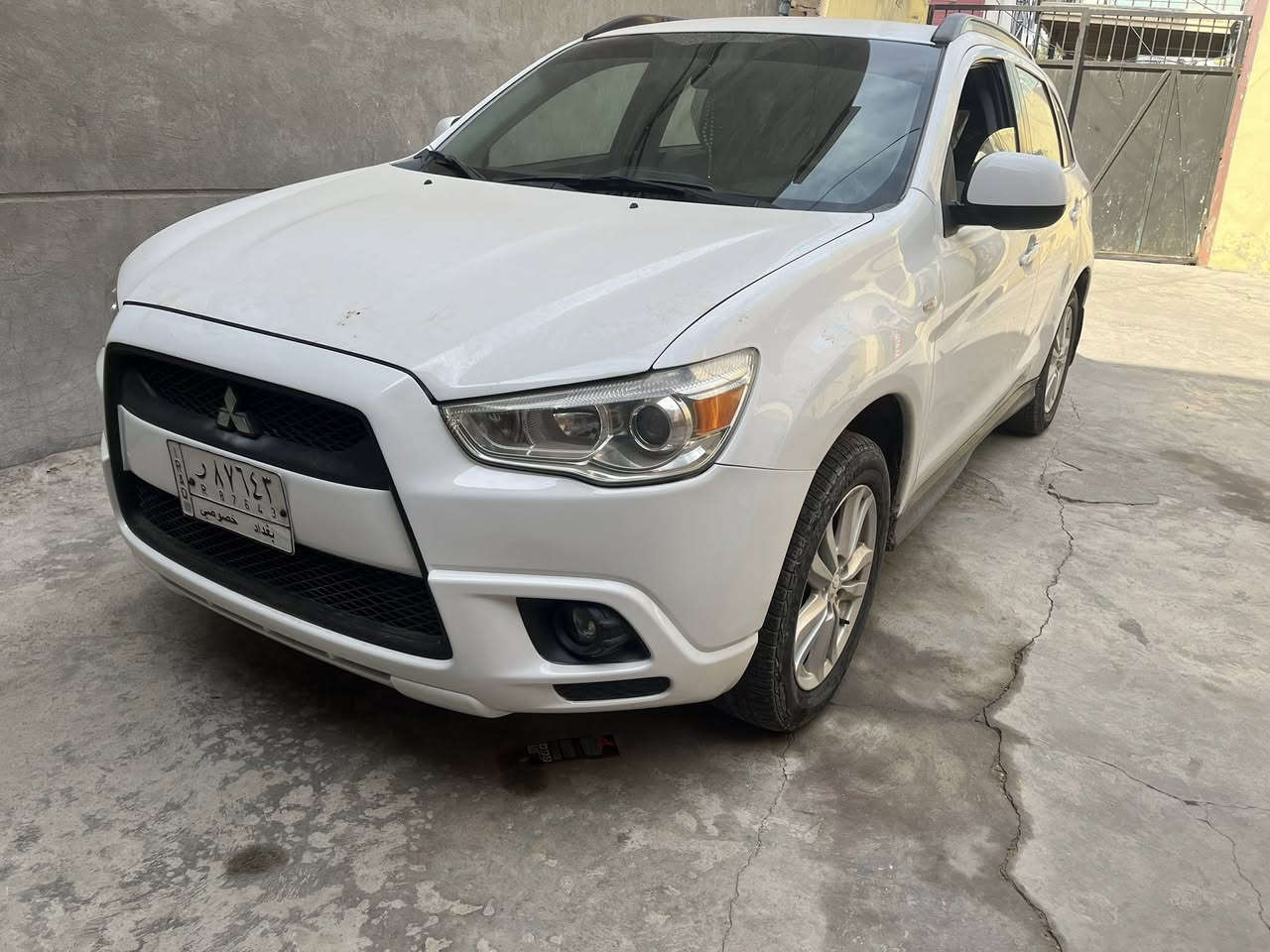 سلام عليكم اريد مراوس باكسنت النترا موديل 18 وجوه مسيوبيشي اوتلاندر 2013 بيه اربع قطع صبغ كير مكينه كفاله سياره حلوه واقتصاديه وعائليه اذا اكو مراوس اتصل ***********
