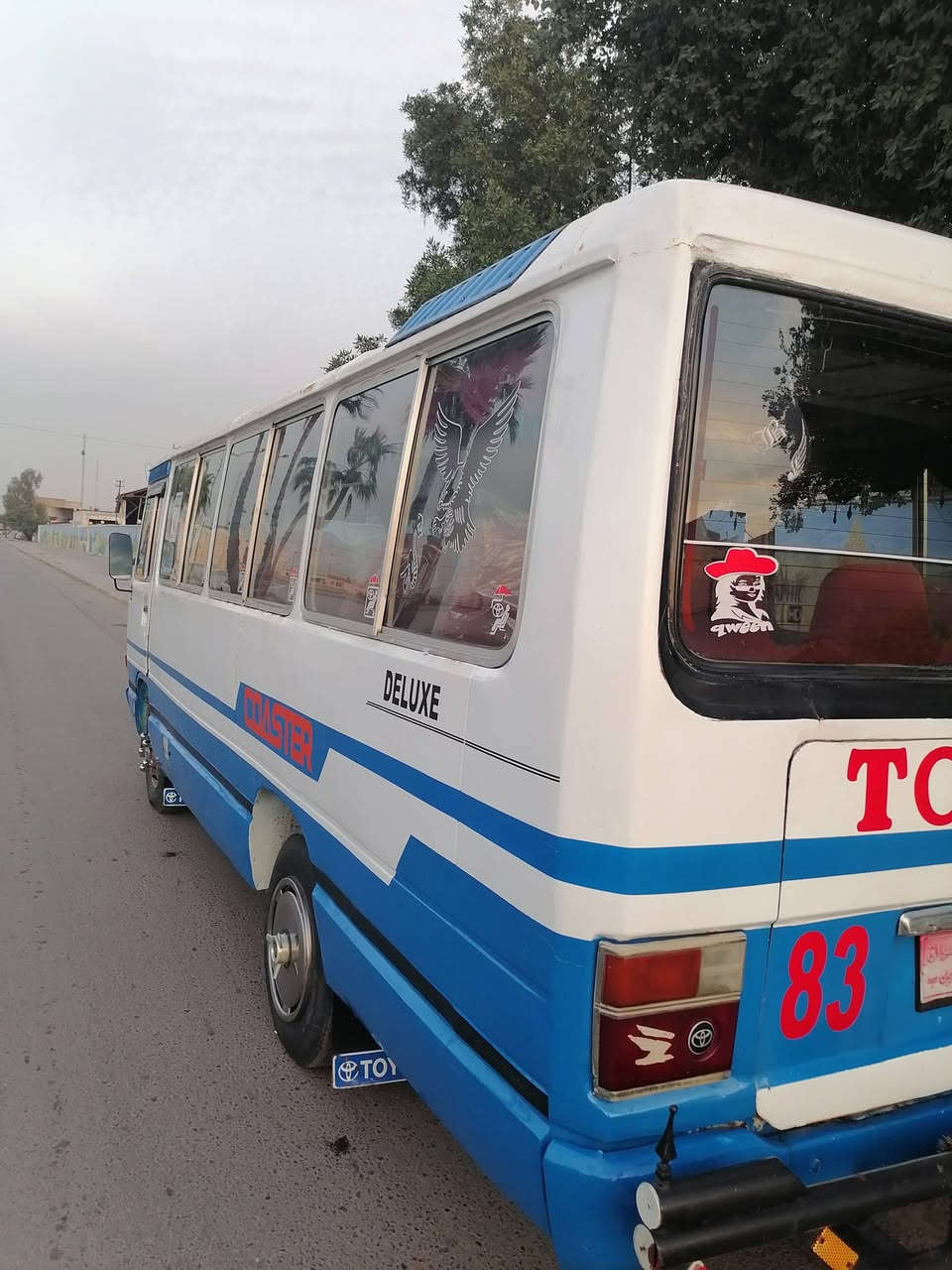 سلام عليكم كوستر عريضه مكينه وكير بنكو كاز بور ستيرن كسل جديد صدر امامي خلفي جديد كهربائيات كله شغاله  سياره مثل ما بصوره هيج نصبته داخله كلش حلو ومصوره مقطع داخل وخارج طبل بنزات جدد شواصي جدد سياره مصفره حته هيئ مصفره  سعر  7ملاين 750 مكاني بغداد هاتف ***********
