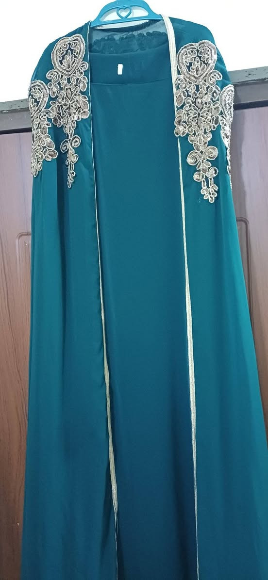 القفطان الماروني XL
الزيتوني XXl


**إذا كنت صاحب هذا الإعلان وتريد حذفه لأي سبب، رجاءا أرسل رسالة إلى الدعم الفني**