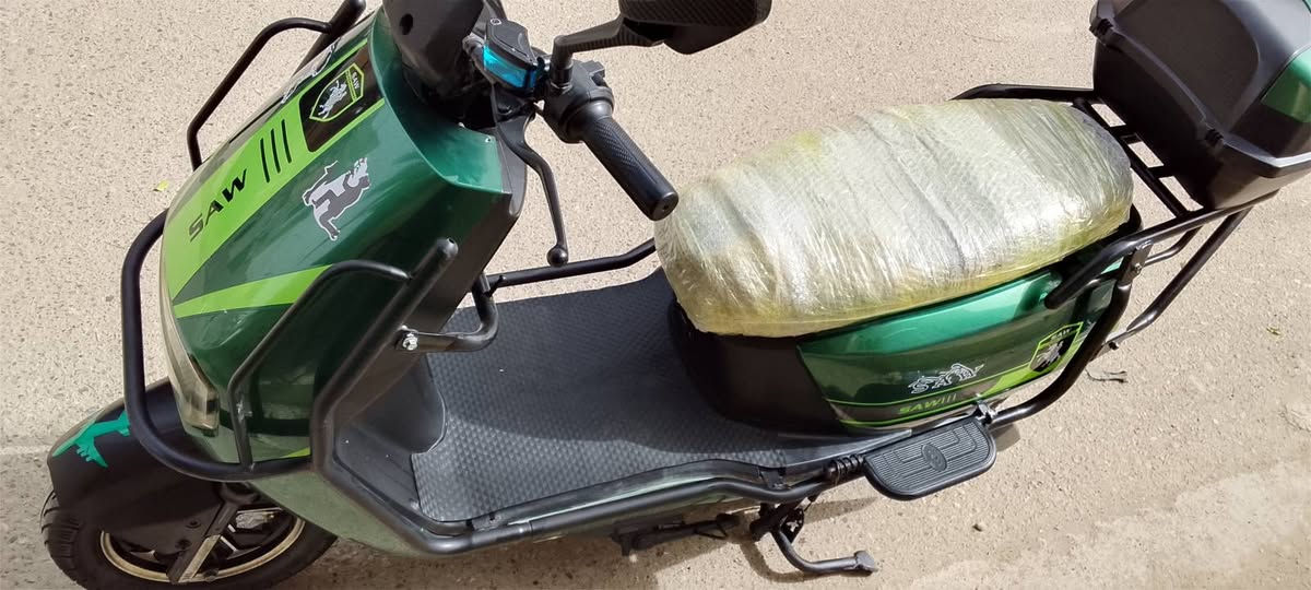 ماطور سكنس 2025 مدرع نظام 6بطاريات فول بطاريته كلهن يقرن 10 ونص حجمهن 32 امبير جدد على الفحص كهربائيات كلها شغاله اشاير  لايت عالي ناصي زنون هورن كله شغال نظام بك  رجوع للخلف نضام دبل اشاره نظام تشغيل عن بعد جهاز مانع السرقه بصمات اثنين تشغيل اسويج موطور جديد وجاهز نضام (p ) هندبريك   تثبيت ثبيت سرعه ماطور جديد لك واحلى من الصور شنطه خلفيه ابلاديه موطور جديد لك شاحنه جديده دبلاته فول السعر 570 وبي مجال للشراي سعره سعر موطور هارلي العنوان الفلوجة حي نزال يم الرعاية الاجتماعية ***********//*********** واتساب عل الكورك
