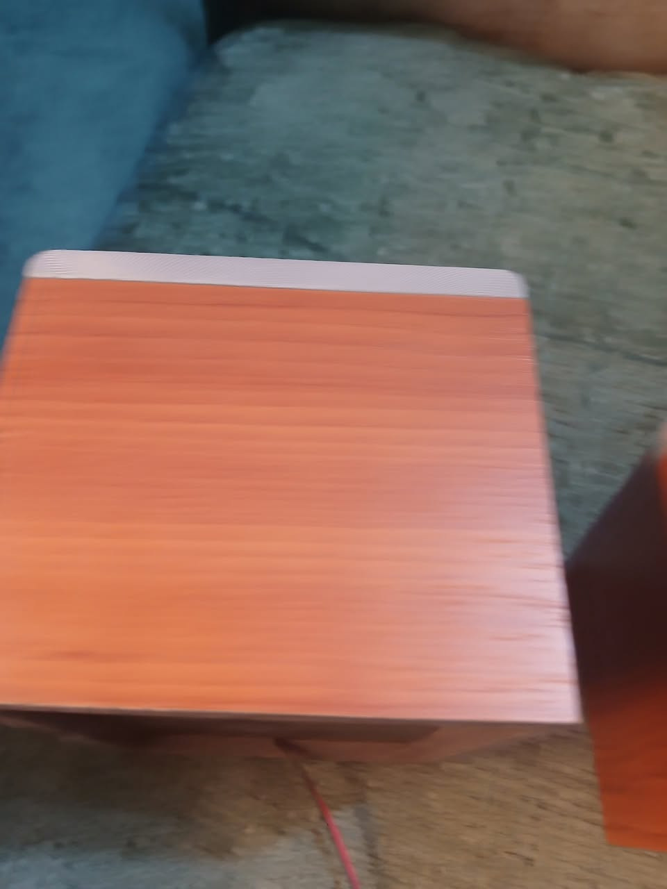 سماعات عدد اثنين نظيفات السعر ١٥ الاتصال على الرقم ***********
