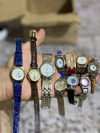 ساعات نسائية • انيقة • توصيل