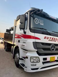 اكتروس ٢٠١١ • كرين ٩طن • كفالة