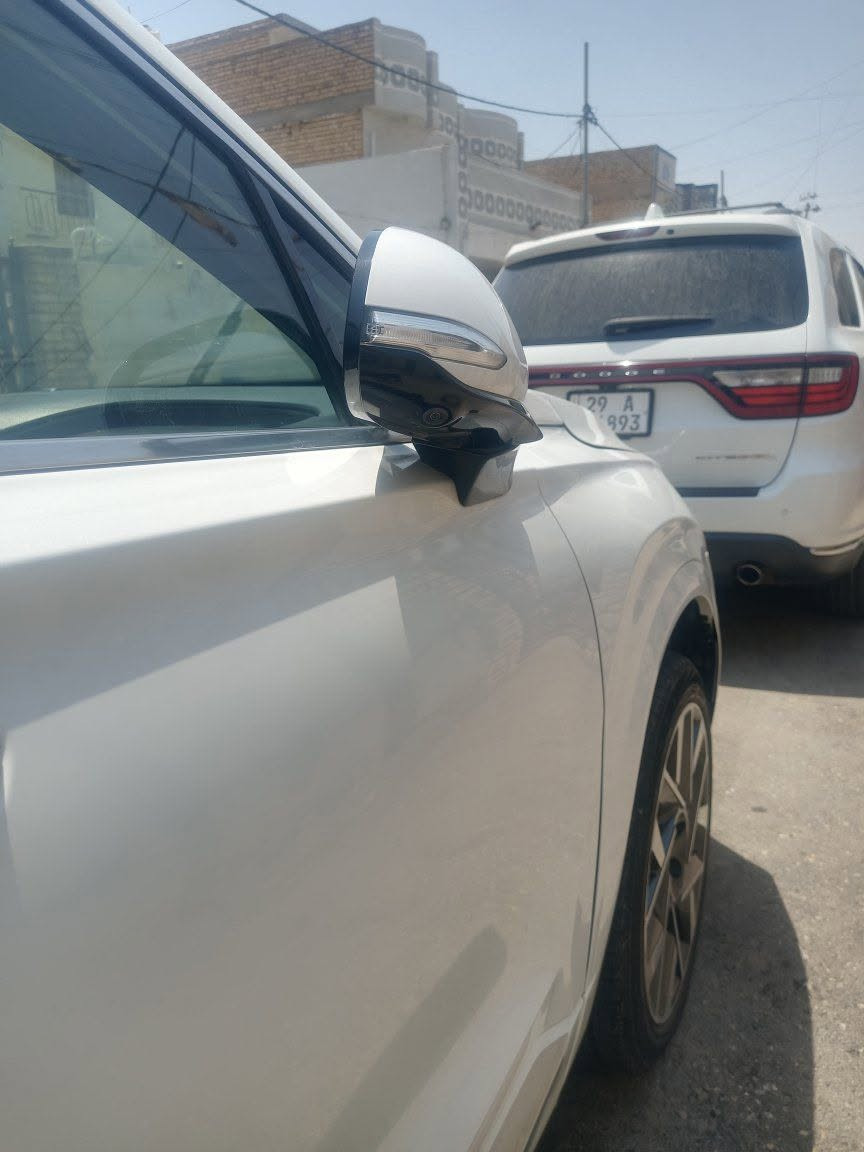 للبيع او مراوس
سنتافيا موديل 2022
محرك 2500 turbwoo
ماشي ٤٩ قابل للزيادة 
فول مواصفات ١/١
خمس كامرات رادارات تدفئة وتبريد بالكشنات قيادة ٣ وضعيات والرابعة عن طريق البصمة 
ضرر سطحي تبديل ٣ قطع جاملغ سايق وبابين بدون اي  گص
صبغ اسفل قبق الجنطة للجمالية
السعر ٢١٥ بيها مجال
سيارة حلوة وجاهزة وفول مواصفات ورقم بغداد تحويل بالإسم
العنوان كوت الزهراء ***********
