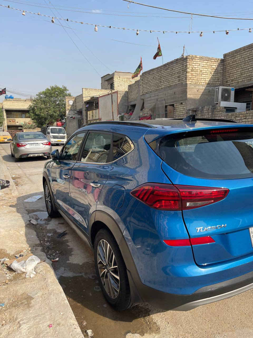 السلام عليكم مكلف بالنشر توسان 2021 وارد أمريكي فول مواصفات بصمه+كشنات كهربائي تتفأه وتبريد +بنورامه + الجنطه الخلفيه كهربائي حساس+5عدسات اوتو+تخم تاير جديد سياره جديده ما بيها صبغ ابد فقط مكان الحادث بنيد مثل مموضح في الصور مصلح نفسه ومصبوغ فقط + شواصي و دواخل سليمه 100% سياره جديده بمعنا الكلمه 
السعر 185
الاستفسار:***********
