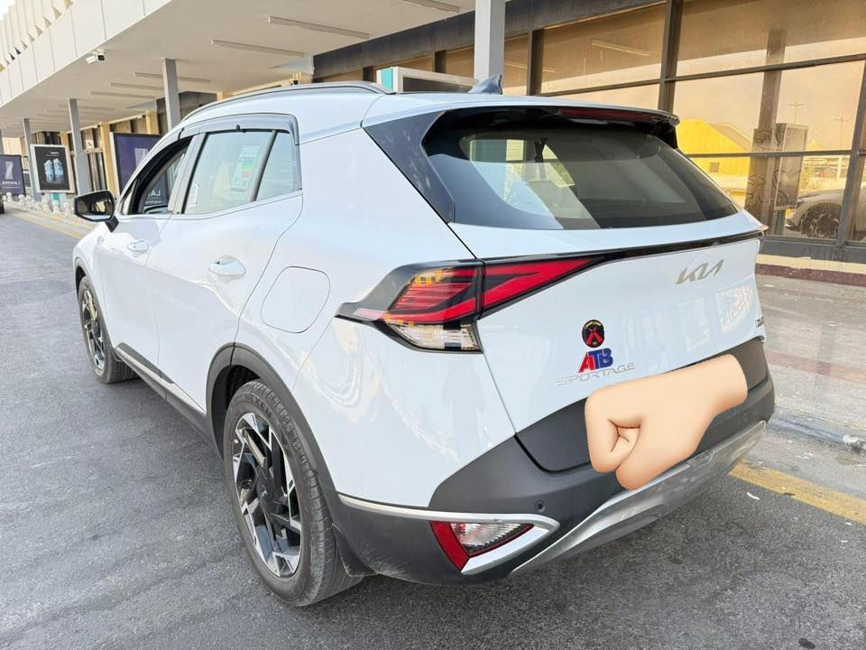 سبورتج 2024 فول موصفات 1/1 ماشيه 19 رقم أربيل سياره جديده بمعنى الكلمه بنوراما سياره خليجيه مكفوله كفاله عامه سعرها 237 مكان سياره بغداد اني مكلف بنشر ***********
