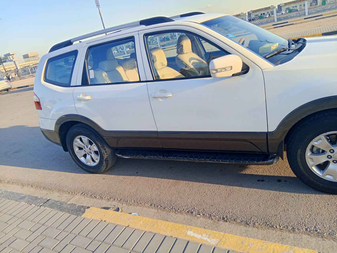 سلام عليكم كيا موهافي 2010
رقم بصره انكليزي والسنويه لل2030
مكان السياره بصره
محرك 6سلندر 3800
فول موصافات السياره 
فتحه سقف 
كشنات كهربائيه 
تحكمات انضمه قياده فول للااخير 
كفاله من الضربه والتبديل بيها فقط رش قطعتين وباب كلير السونار مرفق مع الصور 
للبيع او مراوس 
السعر 118
***********
***********
