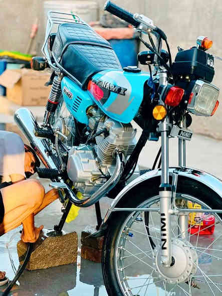 سلام عليكم نامة مديل 2025 صارلة شهر طالعة من المعرض مكينة 3 حروف اوراق سكنر 5 مو 3 سعرها 750 وبية مجال شراي اتصل وبخدمتك ***********
