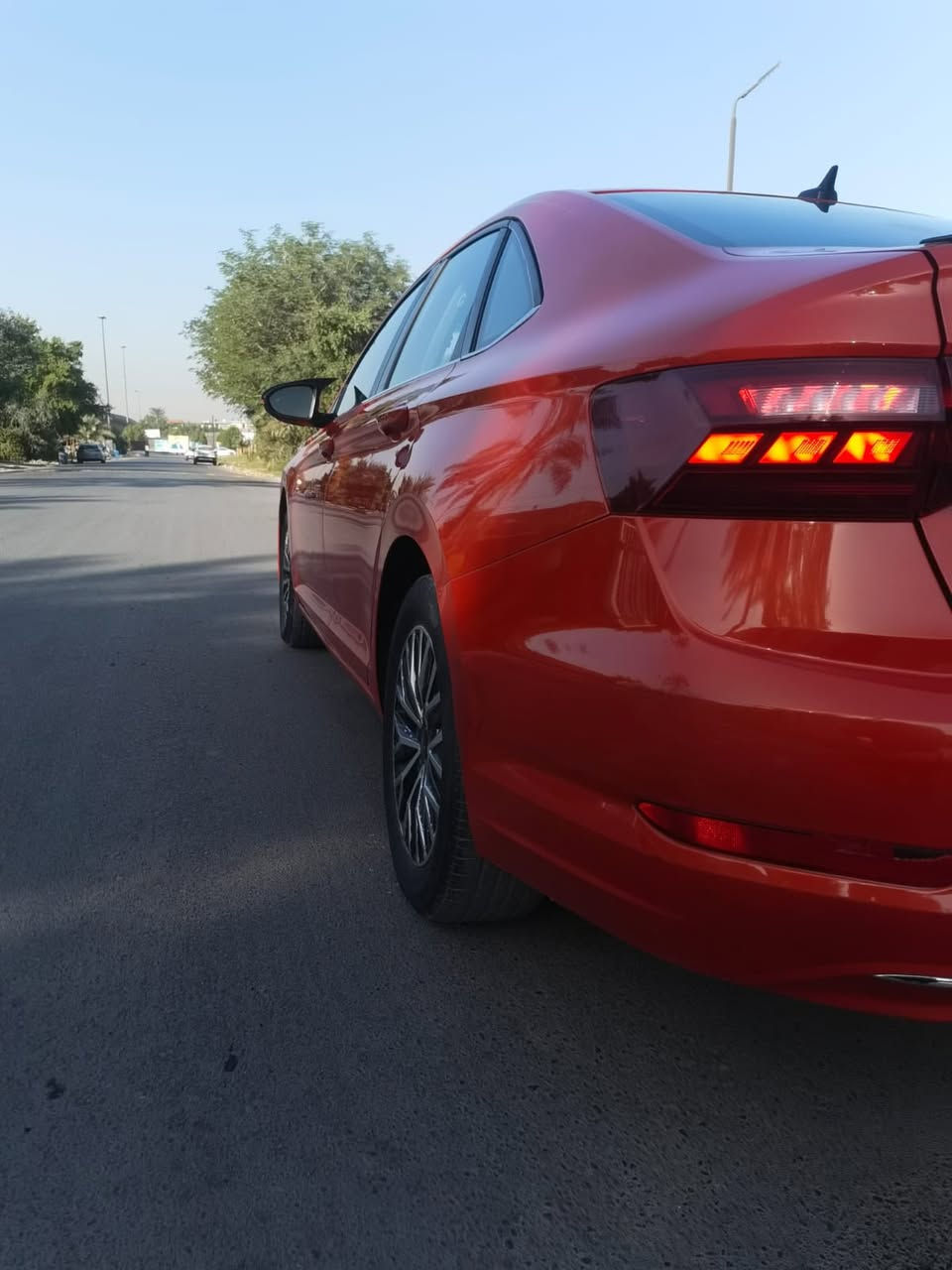 السلام عليكم جيتا 2020 رقم اربيل  مواصفات عاديه  محرك 14 تيربو  كير محرك بالشرط سياره نضيفه وجاهزه  من كل النواحي  عليها ادامه عامه   .  ضررها حلو . ربع بونيد تعديل بدون دواخل  صور الضرر بالمنشور .سعر 147 .              
***********  / كركوك شارع القدس
