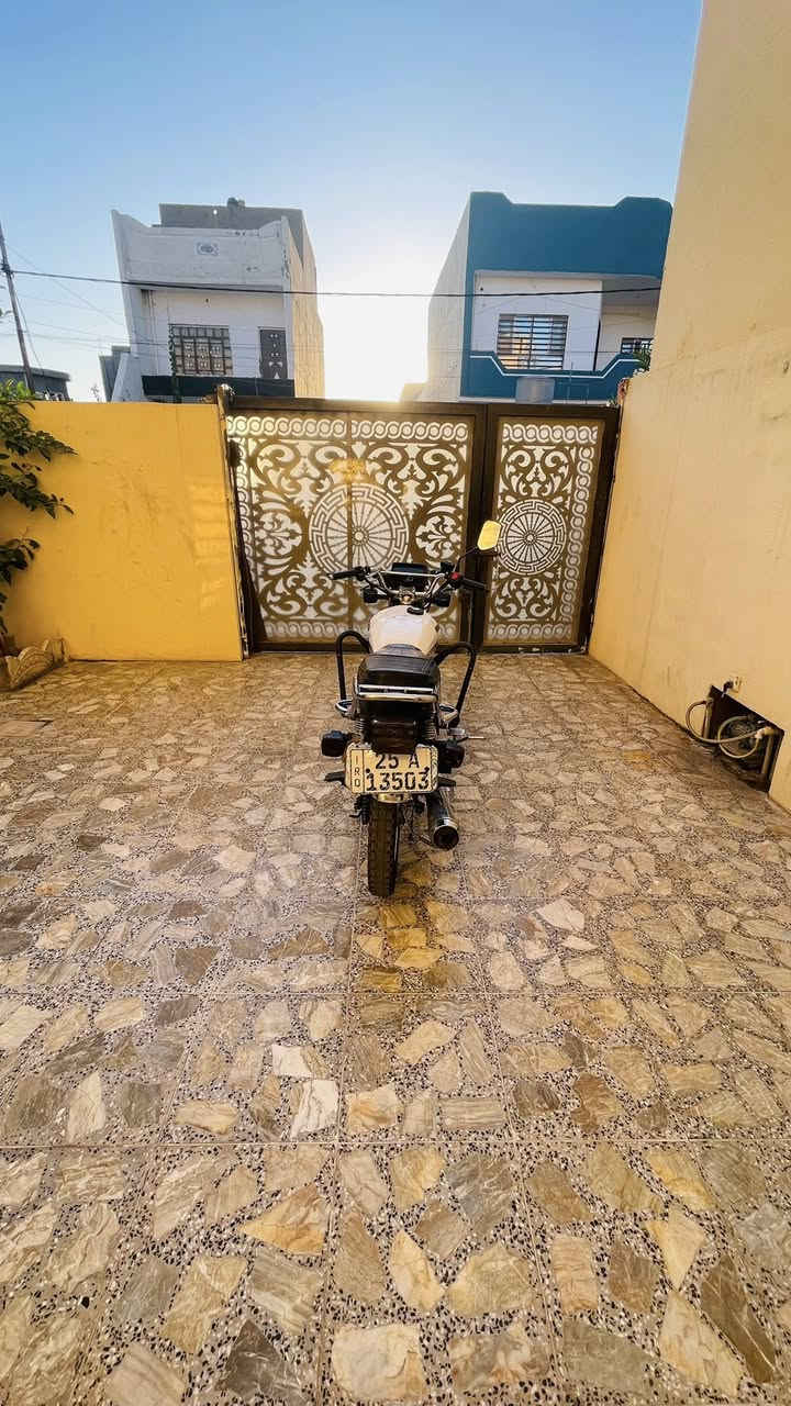 سلام عليكم مرقم موديل 24 للبيع حزيران رقمي ***********
