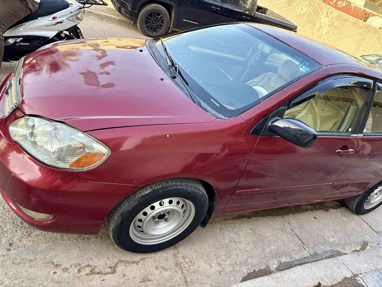 السلام عليكم
كورلا 2005 

رقم بغداد

تبريد شغال 

صبغ عام 

مكينة بيه خيط بخار 

السعر 58

بغداد الشعب 

***********
