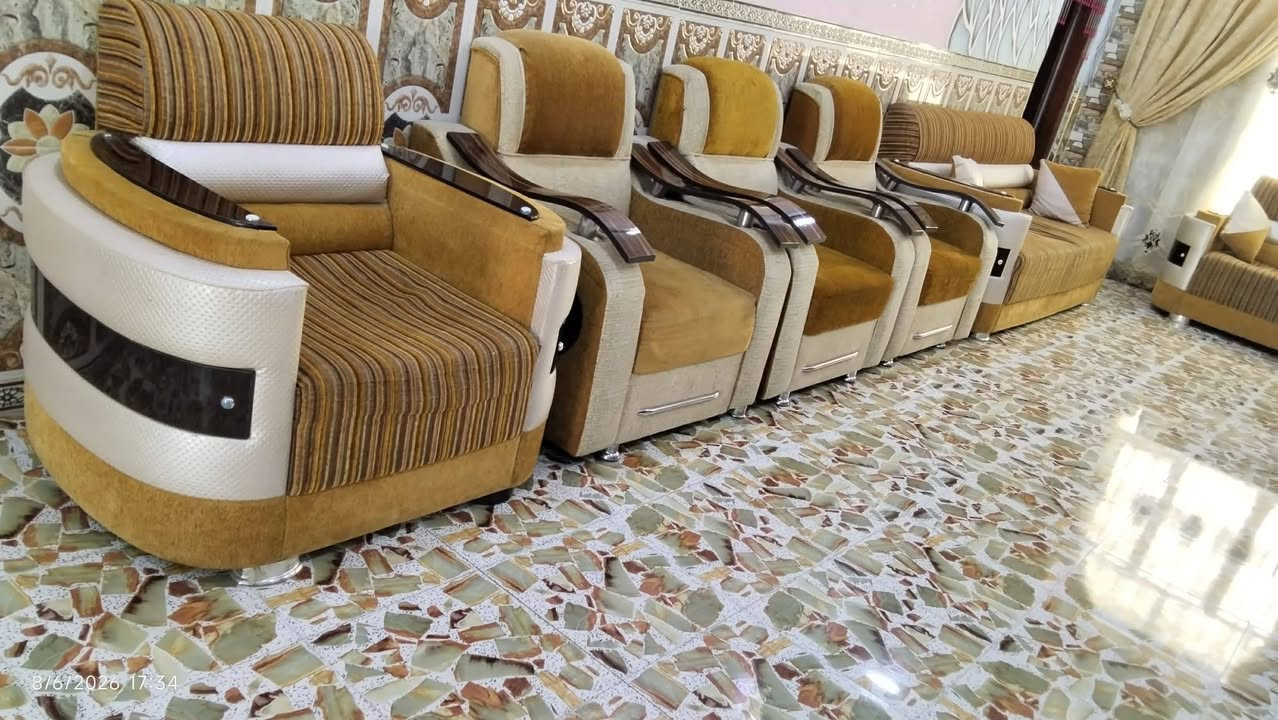 السلام عليكم
تخم للبيع عدد 14 مقعد بعده نضيف
عنوان الديوانية دغاره سعر 450 وبي مجال
اتصل على ***********
