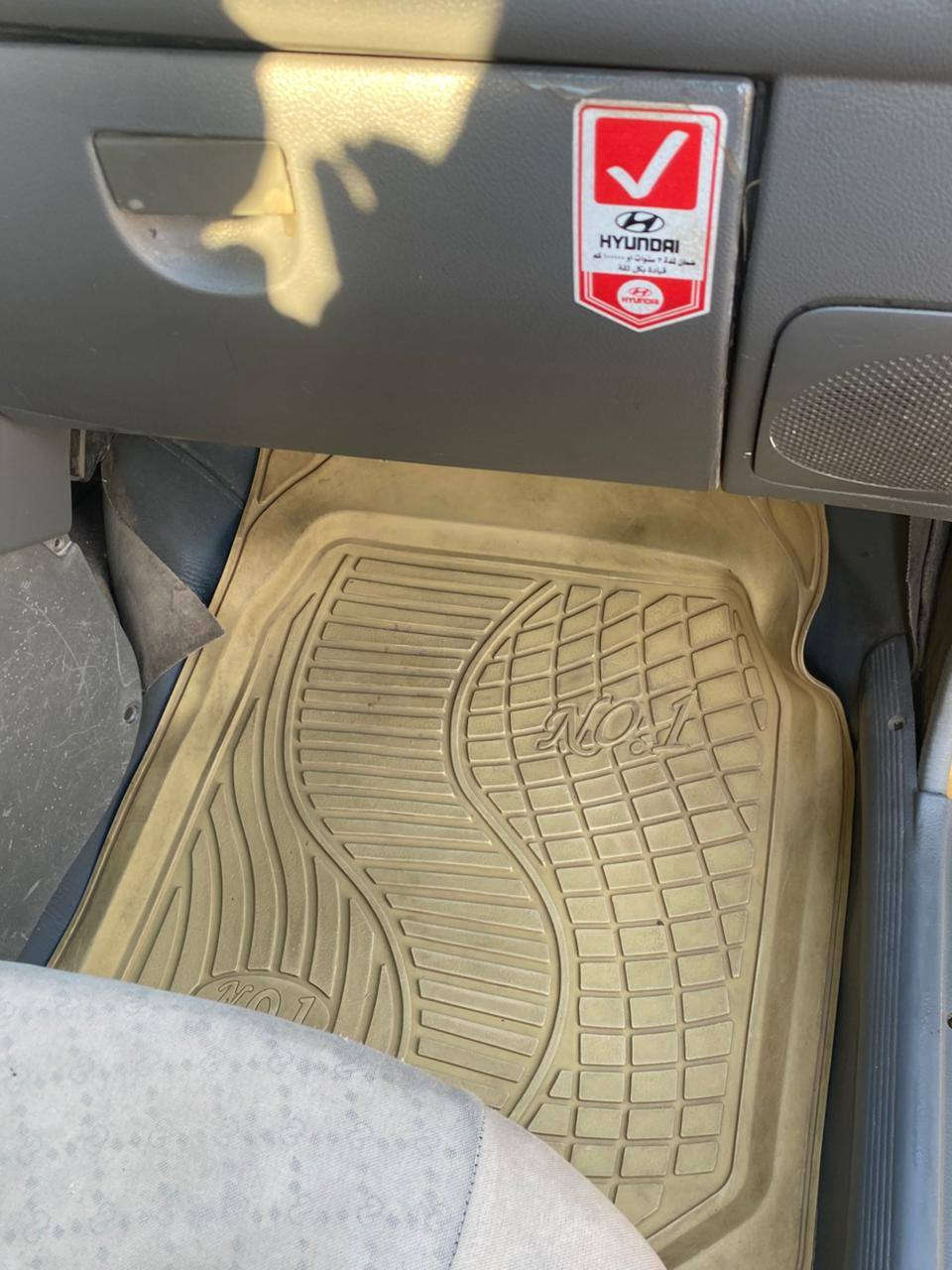 سايبا موديل 2012 سياره خير من الله سنويه ل28 كير محرك خير من الله عينه وصينيه  وبوربرين وقوايش كله جديد مصفره غرامات الهيئيه  بسمي رقم بغداد ***********. السعر 24 وبيها مجال
