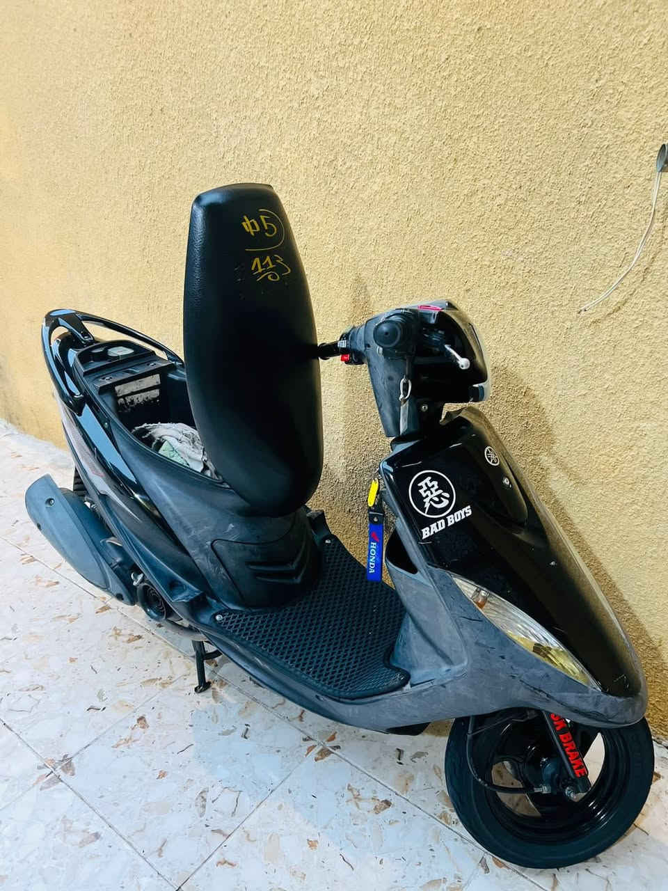 السلام عليكم ماكس دراجه وكيل بلادي ختم واحد الدارجه ما ملعوب بيها ما عايزها اي شي تجي وتطلع بيها شرط الفحص . الشراي يجي خاص وكيل 950بيها مجال*********** بصره
