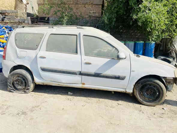 سلام عليكم 
رينو نوديل 2011 رقم بغداد فحص مؤقت حره اتعهد بكلشي السياره بس  تروج معامله سحب ارقام ابيع على هذا وضع السياره كير اوتماتيك سعر 17 وبيها مجال العنوان سماوه قضاء الخضر 
***********
